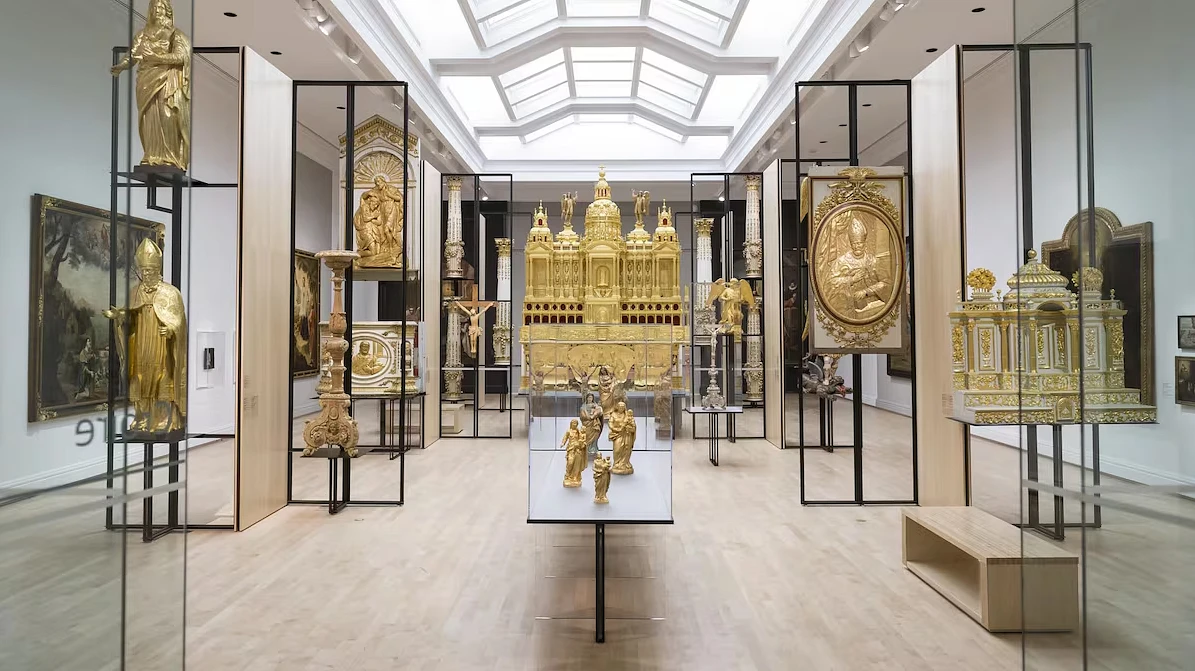 Visite virtuelle de la salle Croire de l'exposition 350 ans de pratiques artistiques au Québec.