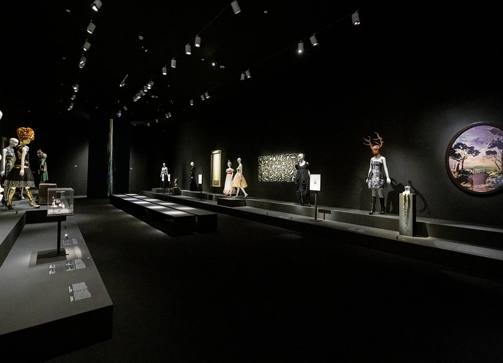 Alexander McQueen. L'art rencontre la mode