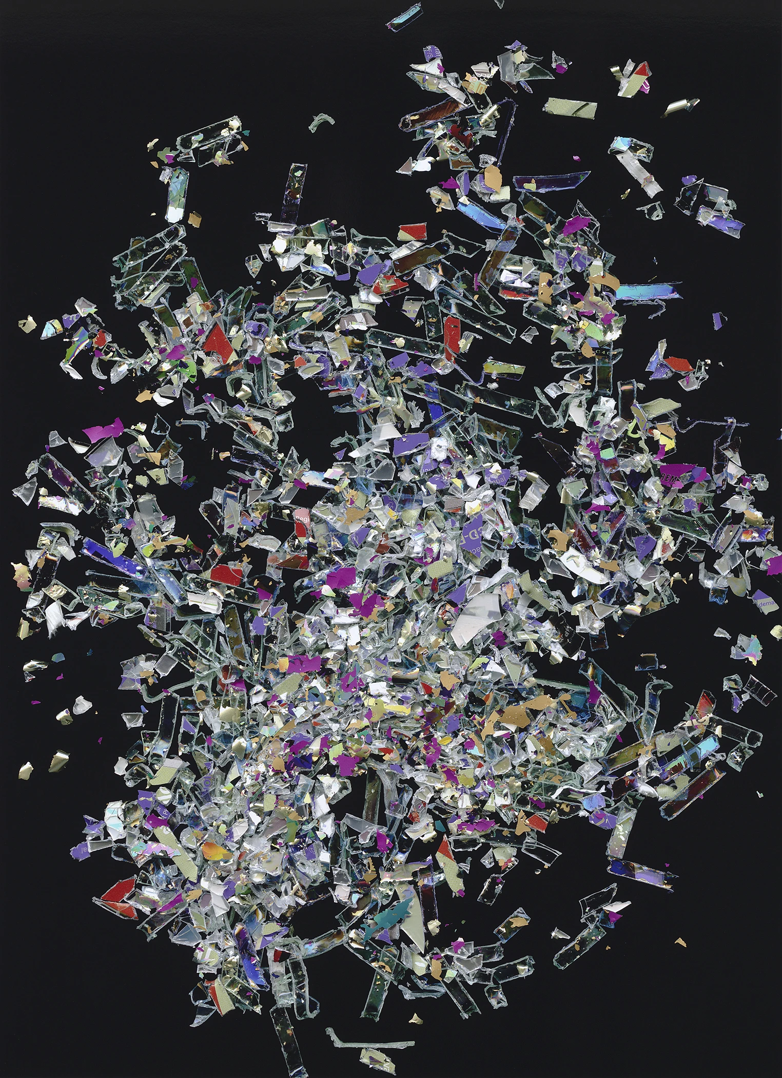Steinman, Barbara  

Shards : Compact Disc no 3, 2013  

Épreuve à développement chromogène, édition 3/5  

147 x 106,9 cm  

Collection du Musée national des beaux-arts du Québec  
(2015.691)  

© Barbara Steinman  

Photographe : © MNBAQ 