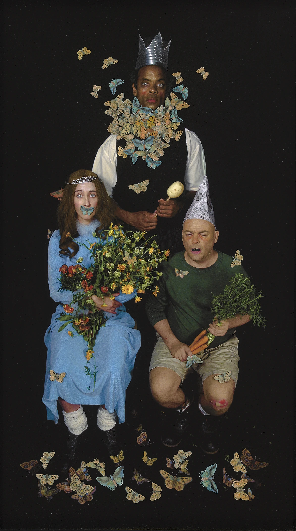 Gagnon, Claudie  

Épreuve numérique imprimée au jet d’encre, acrylique,   

Poudre d’or et collage  

91,5 x 54 cm  

Collection du Musée national des beaux-arts du Québec  

(CP.2019.1016)  

© Claudie Gagnon  

Photographe : © MNBAQ 