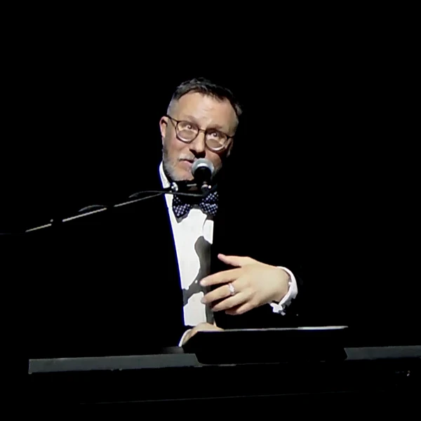 Regard neuf sur lart ancien Conference de Daniel Drouin conservateur de lart ancien au MNBAQ