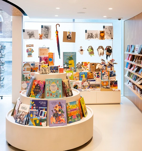 Idées-cadeaux à la Librairie Boutique du MNBAQ