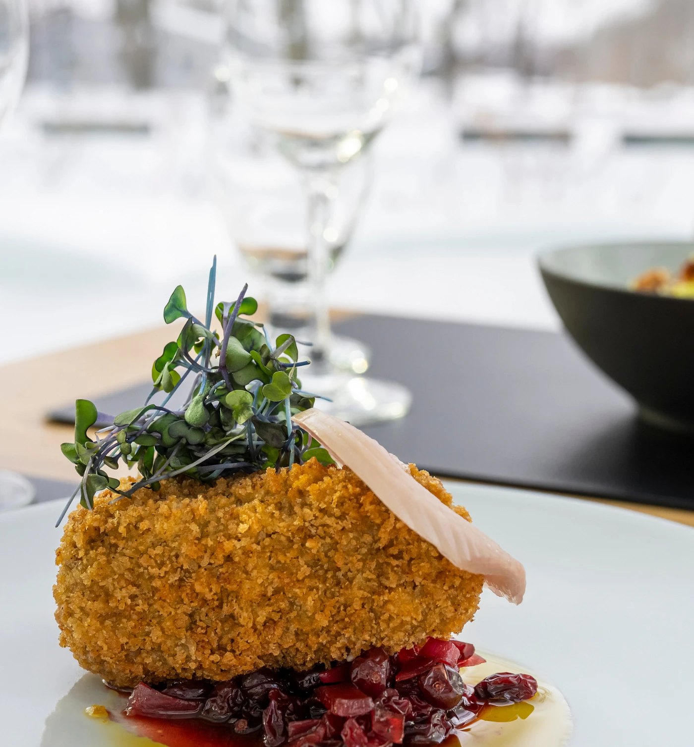 Brie panné en croûte de panko au Café Québecor
