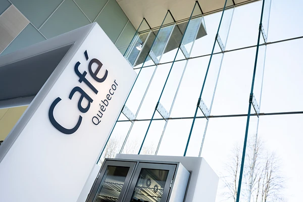 Le Café Québecor // Photo : MNBAQ, Louis Hébert