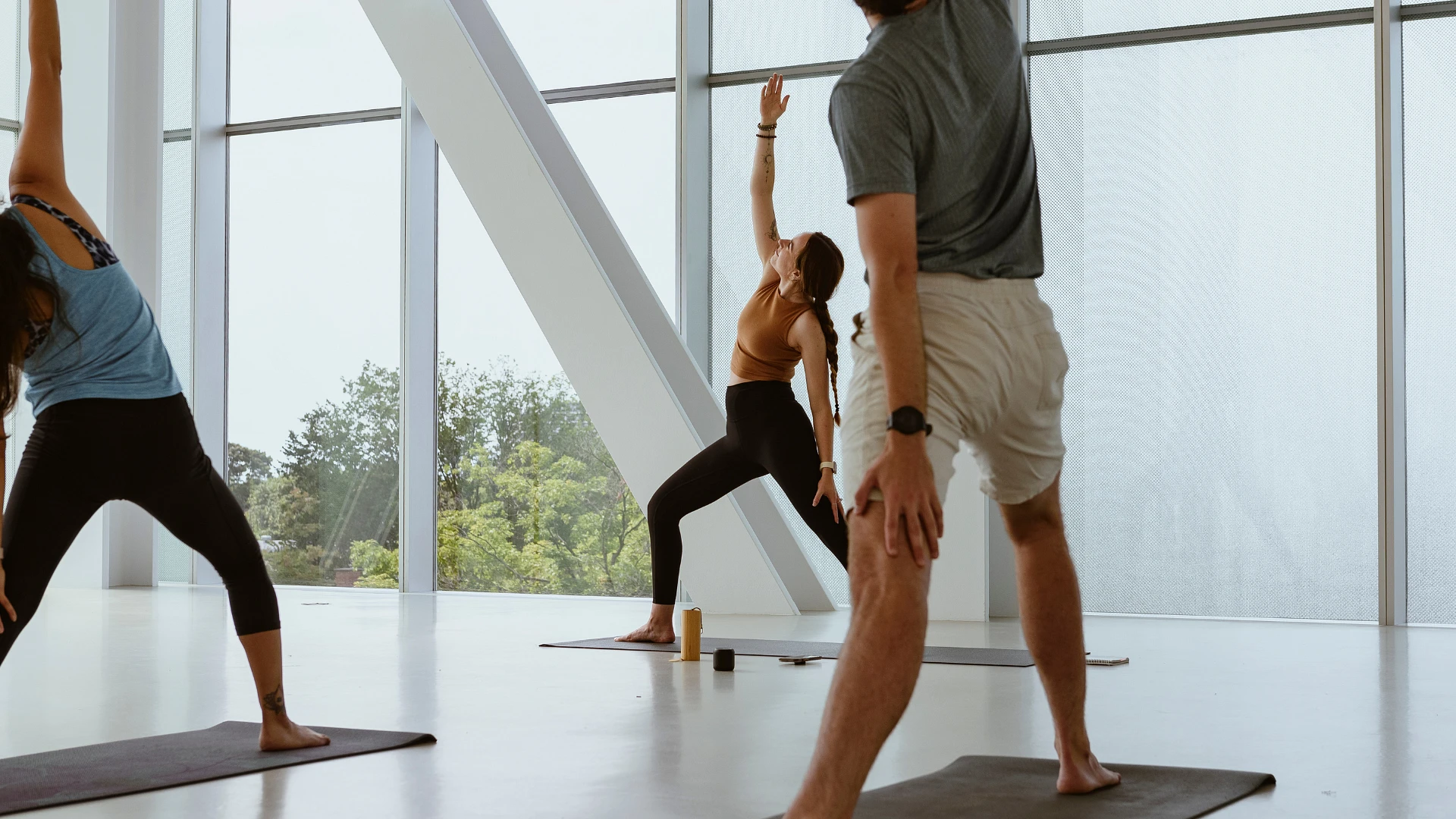 Museum Yoga with two participants