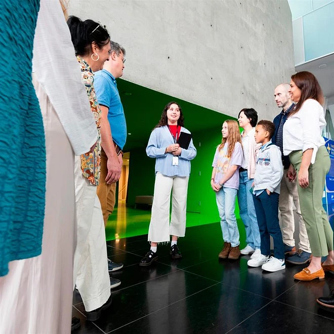 Visite guidee dans le Grand hall vignette