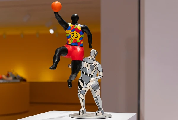 Niki de Saint Phalle 23 Joueur de basketball MNBAQ