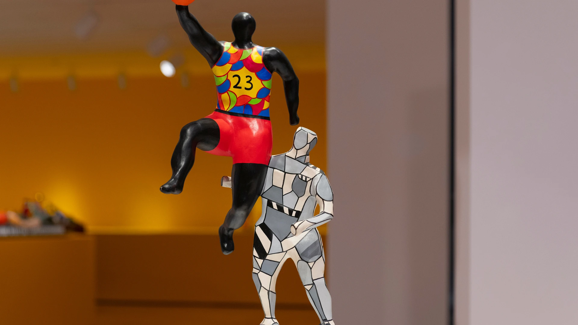 Niki de Saint Phalle 23 Joueur de basketball MNBAQ