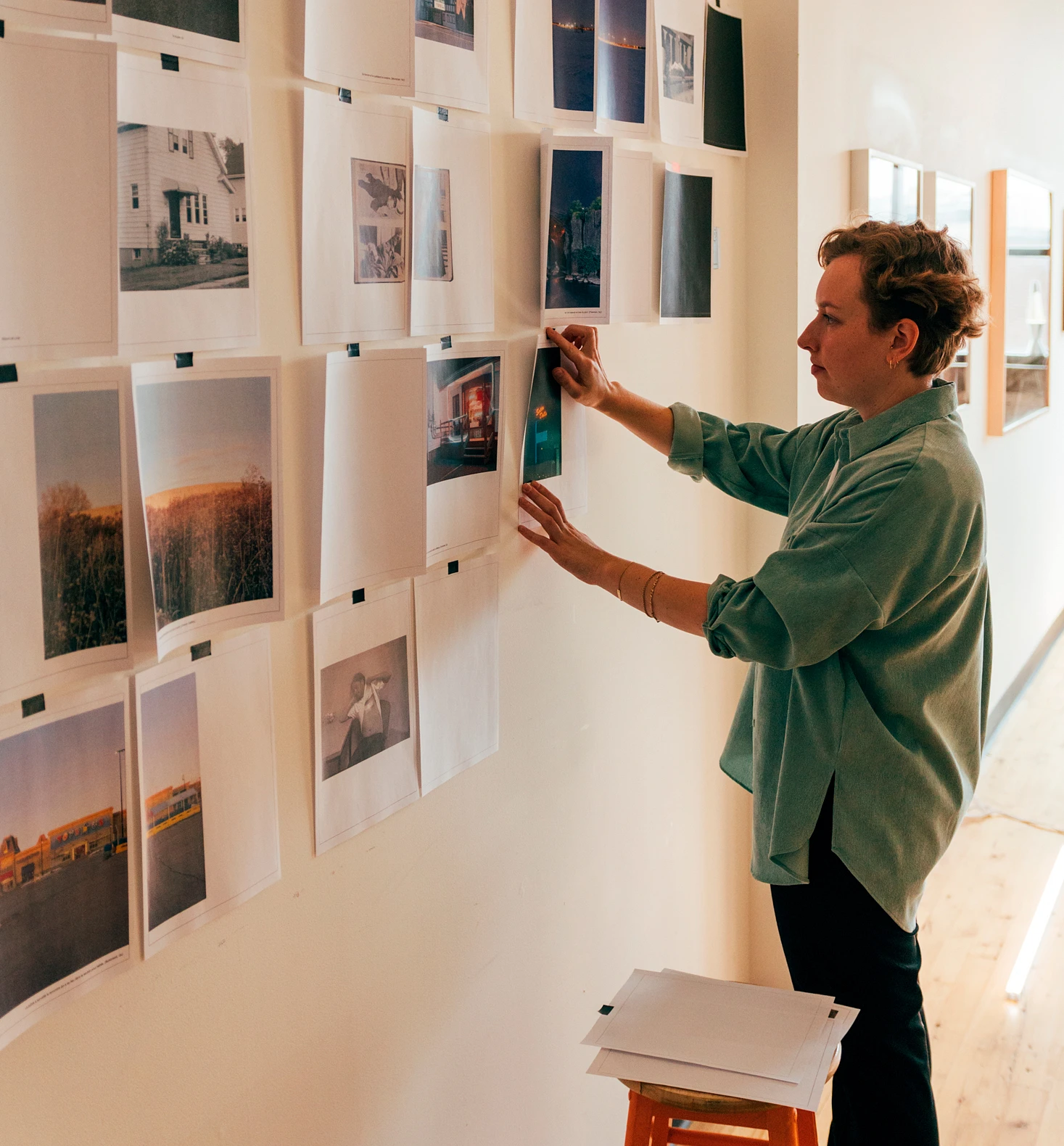 Laurence Hervieux-Gosselin, winner of the Lynne Cohen Prize (2021)
