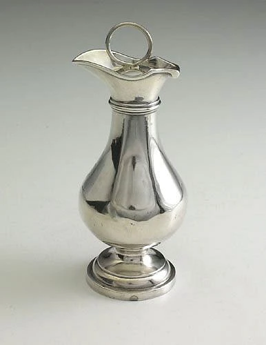 1975 379 01 in1