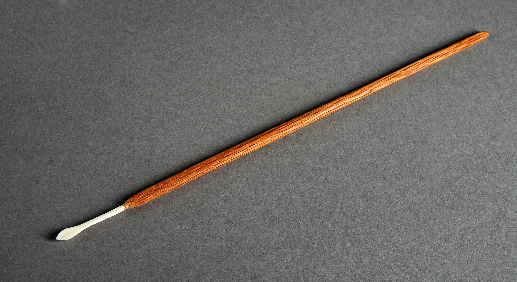 Ce 2005 176 in1