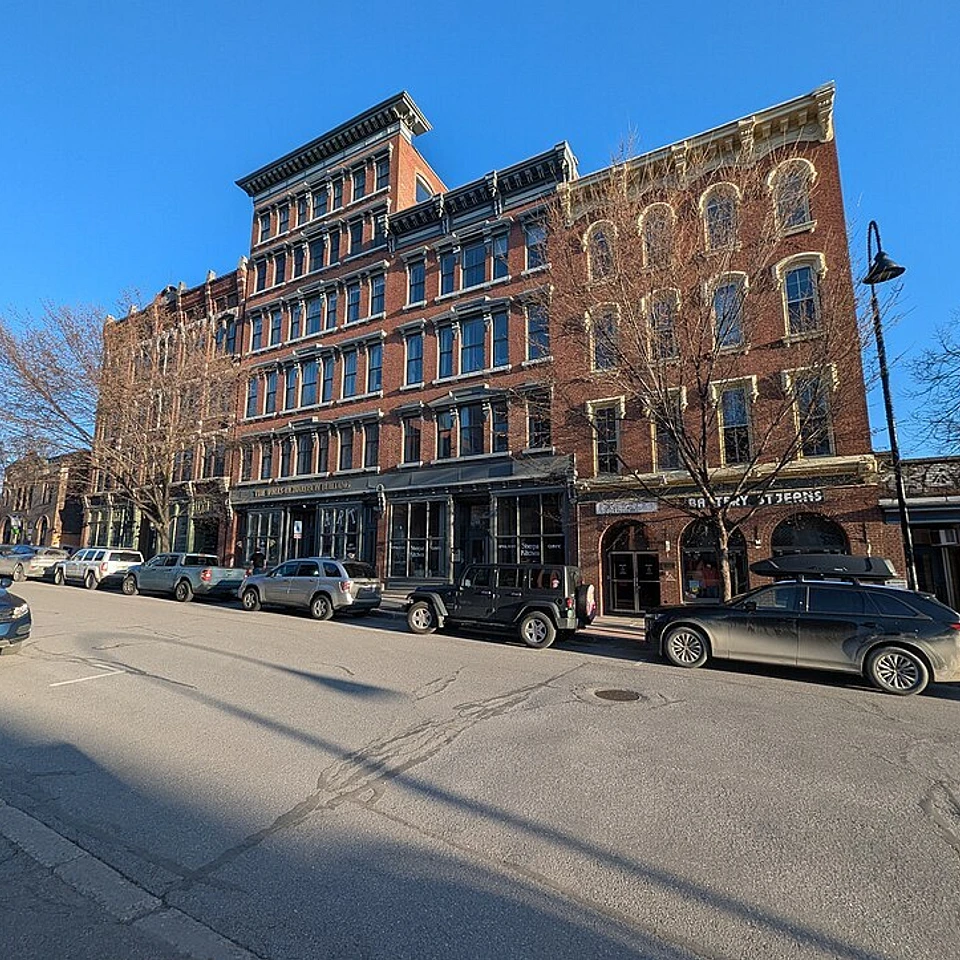 Wells Richardson building Burlington VT 2025 04 13 18 35 35 1