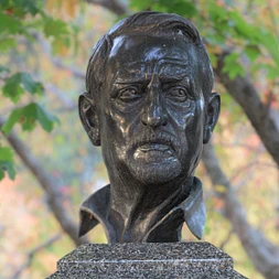 Monument20 Alfred Pellan2 C20dans20le20jardin20de20 Saint Roch2 C20 C3 A020 Qu C3 A9bec
