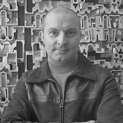 Arman2028196929
