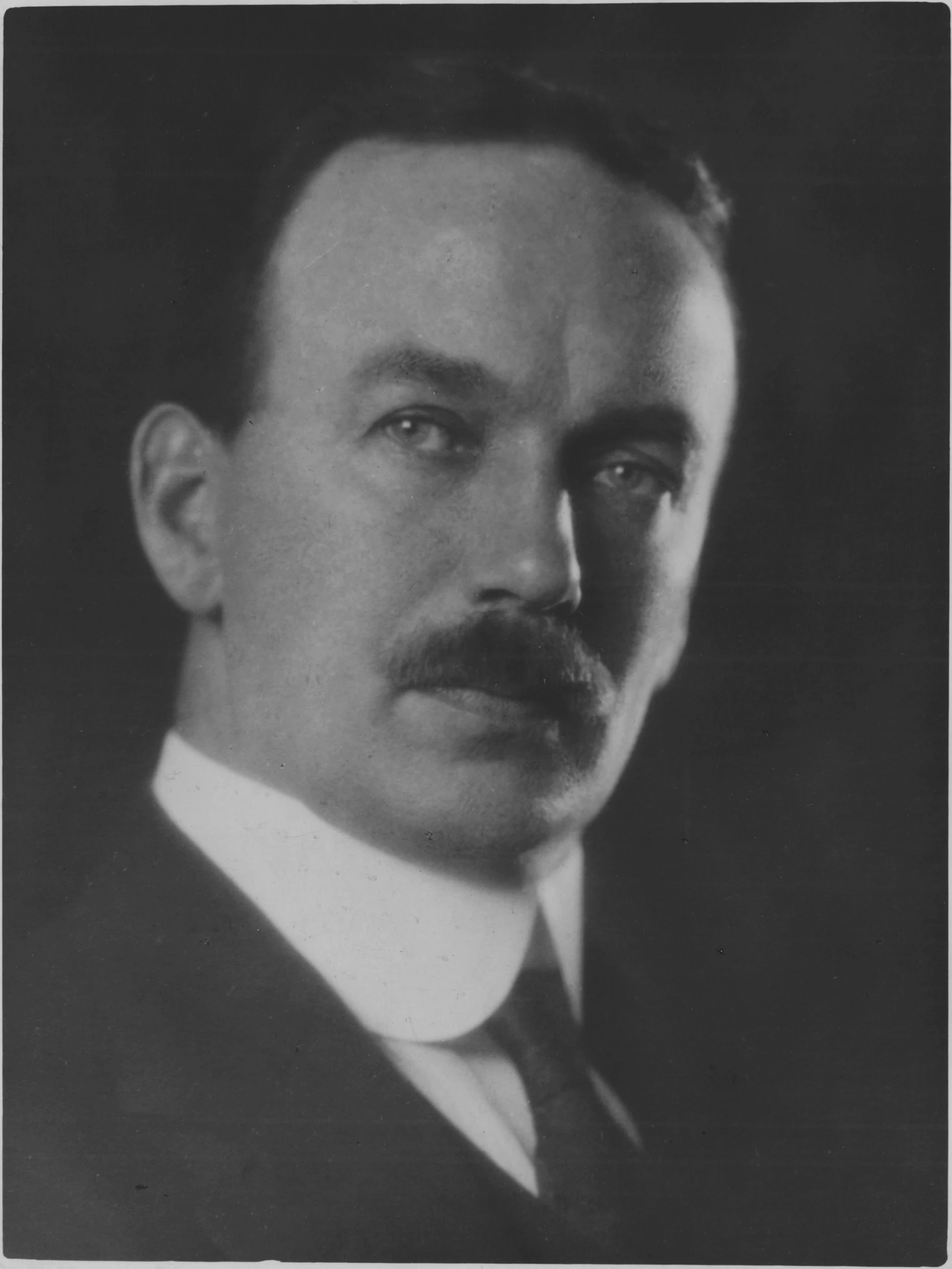 Herbert20 Raine2 C20 R C A 2028 I000792629