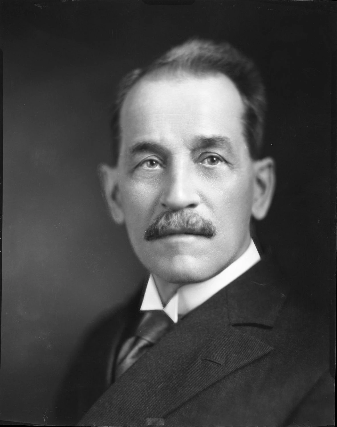 Jules Ernest20 Livernois