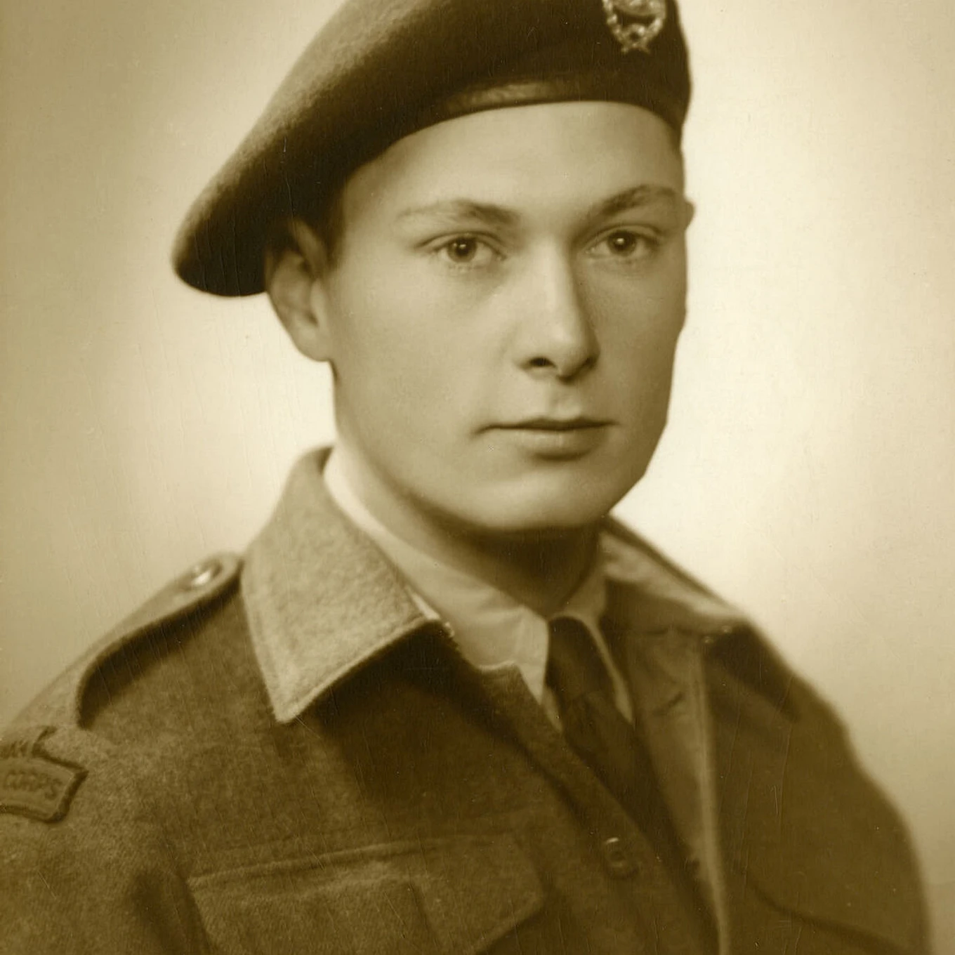 Paterson20 Ewen20in20his20army20uniform2 C20c 201944
